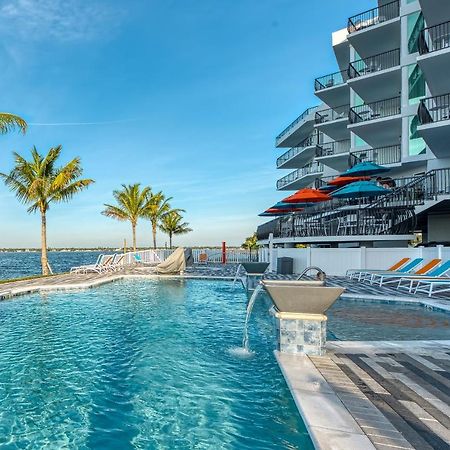Fusion Resort Waterfront Suites Treasure Island Exterior photo
