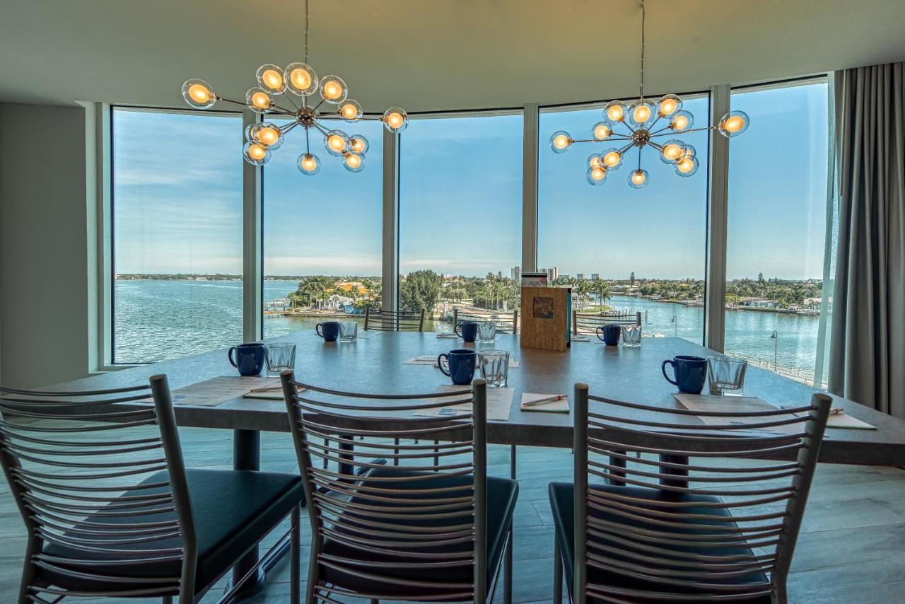 Fusion Resort Waterfront Suites Treasure Island Exterior photo